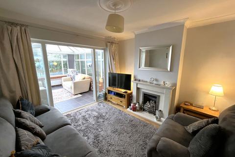 4 bedroom semi-detached house for sale, Mayfield Road, Halesowen B63