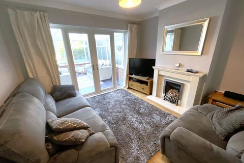 4 bedroom semi-detached house for sale, Mayfield Road, Halesowen B63