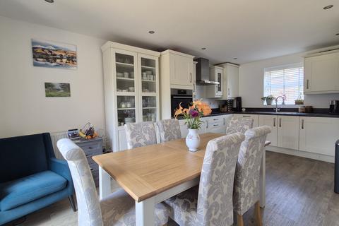 38 Ropeway, Bishops Itchington, Southam, CV47 2ED