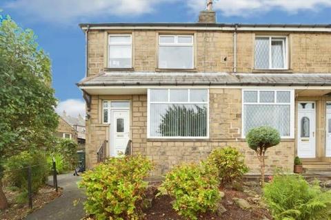 3 bedroom end of terrace house for sale, Westburn Avenue, Keighley, BD22