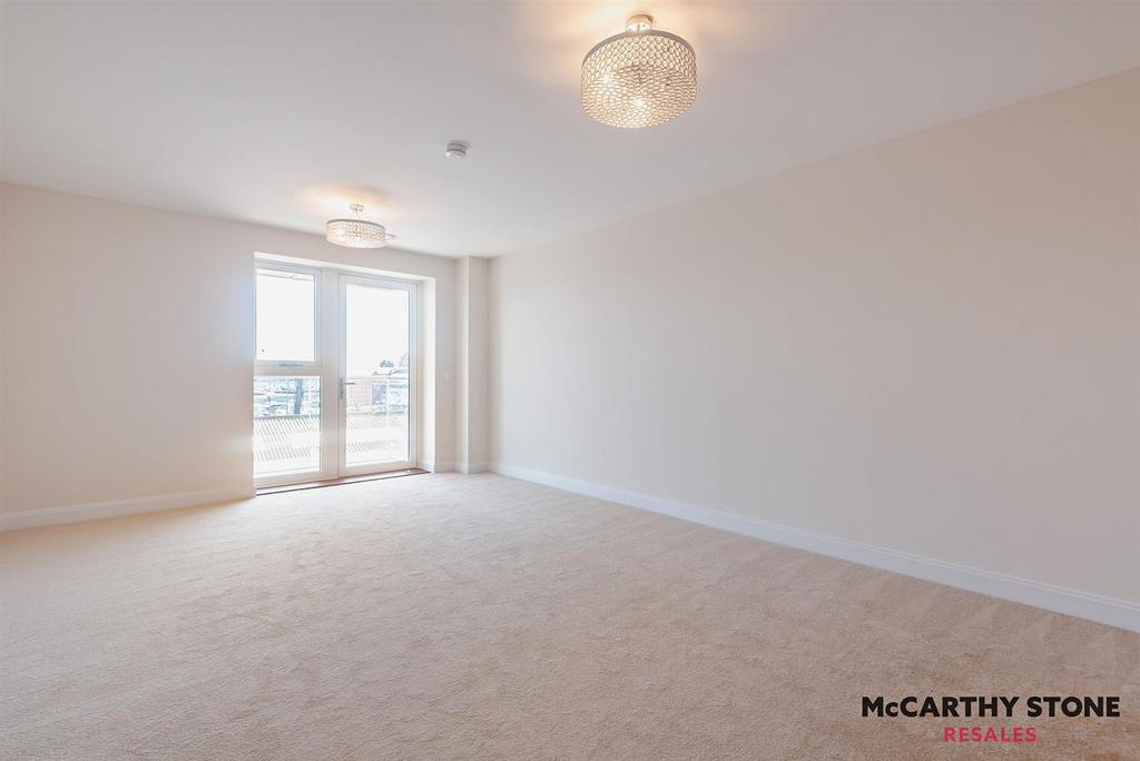 8606947-interior10-800.jpg