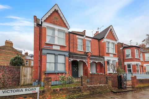 2 bedroom flat for sale, Victoria Road, Alexandra Park, London N22