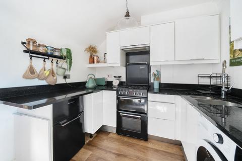 44e Manor Road, Beckenham, BR3 5LE