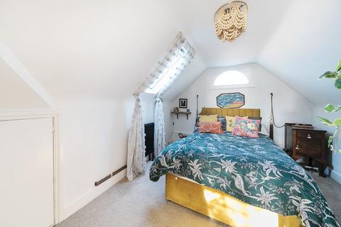 44e Manor Road, Beckenham, BR3 5LE