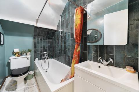 44e Manor Road, Beckenham, BR3 5LE