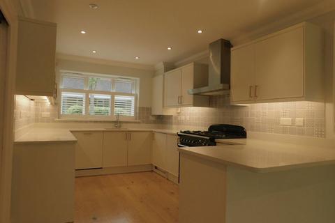 4 bedroom house to rent, Mitre Way, East Sussex