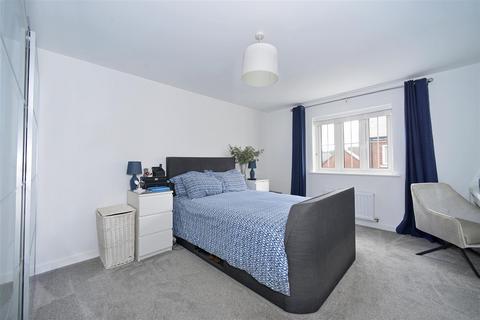 undefined, Hewitts Road, Cranleigh GU6