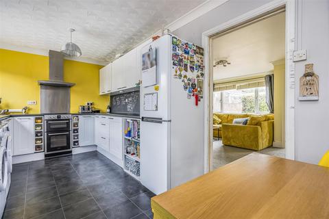 2 bedroom semi-detached house for sale, Passfield Walk, Havant PO9