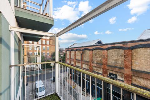 Flat 10, 1 Hare Marsh, London, E2 6FF