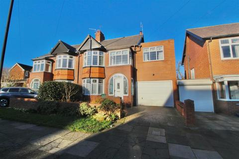 5 bedroom semi-detached house for sale, Monkseaton Drive, Whitley Bay