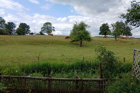 undefined, Tewkesbury, Gloucestershire, GL20