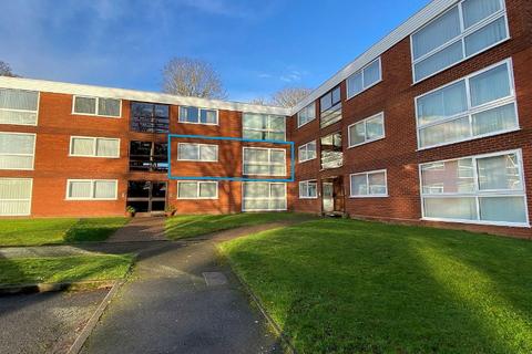 2 bedroom flat for sale, Ingatestone Drive, Stourbridge DY8