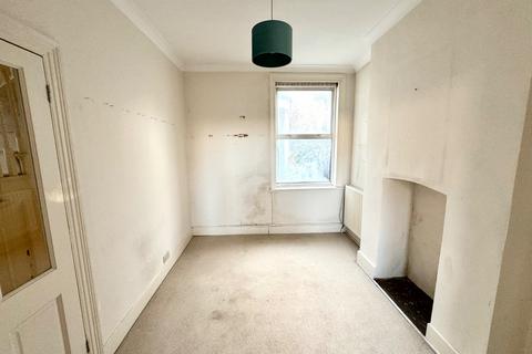 20 Kirk Lane, London, SE18 3AD
