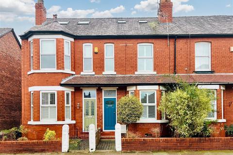 3 bedroom terraced house for sale, Ashton Avenue, Altrincham