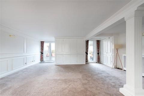 4 bedroom penthouse for sale, Straffan Lodge, Belsize Grove, NW3