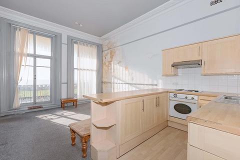 1 bedroom apartment for sale, Kingsway, Hove