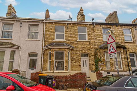 4 bedroom terraced house for sale, Fairoak Avenue, Newport, NP19