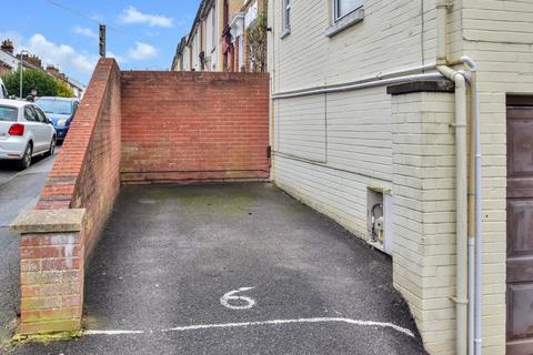 1 bedroom flat for sale, Bower Street, Maidstone, ME16