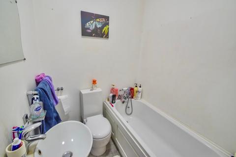 1 bedroom flat for sale, Bower Street, Maidstone, ME16