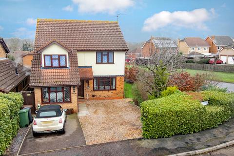 4 bedroom detached house for sale, Hoppet Close, Great Oakley NN18