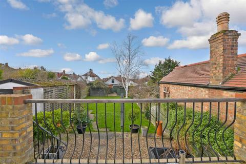 20 Sunset Avenue, London, E4 7LW