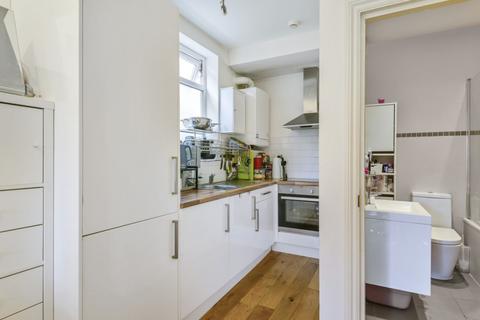 1 bedroom apartment to rent, Queens Avenue London N10