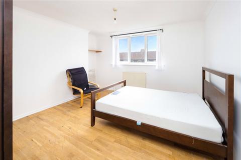 3 bedroom flat to rent, Chater House, Roman Road, Bethnal Green, London, E2