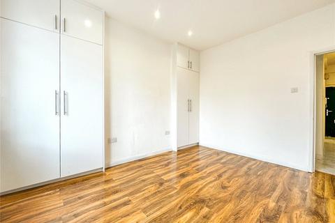 Studio to rent, Curwen Road, London, W12