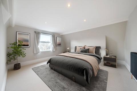 14d Springfield Road, Kingston Upon Thames, KT1 2SA