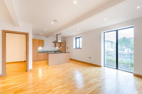 2 bedroom flat for sale, Banister Road, Kensal Rise, London, W10