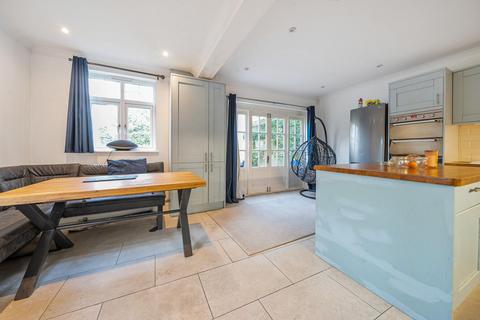 54 Braeside, Beckenham, BR3 1SU