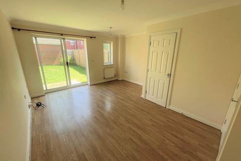 3 bedroom house to rent, Hestercombe Close, Weston Village, Weston-super-Mare