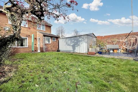 3 bedroom end of terrace house for sale, Kemys Walk, Two Locks, Cwmbran, Torfaen, NP44 7HU NP44