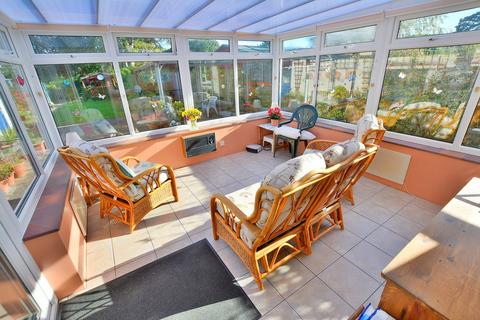 3 bedroom detached bungalow for sale, Mayfield Close, Ferndown, BH22