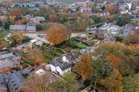 4 bedroom house for sale, Eagle Brow, Lymm WA13