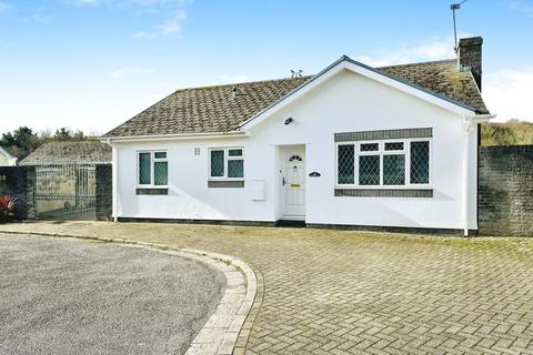 2 bedroom detached bungalow for sale, Station Terrace, Barry CF62