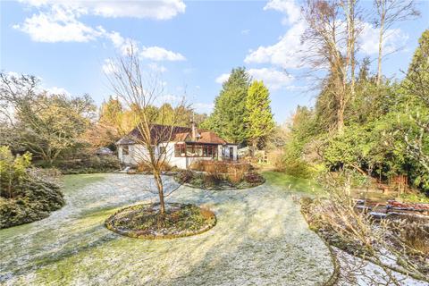 2 bedroom bungalow for sale, Perrymans Lane, High Hurstwood, Uckfield, East Sussex, TN22