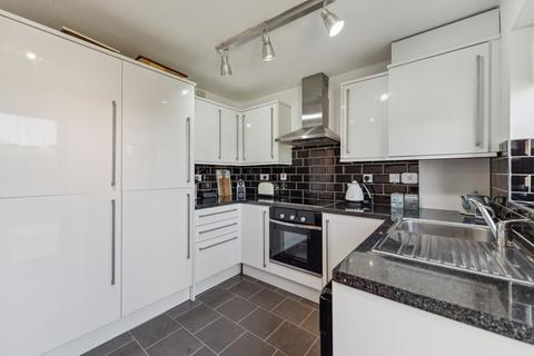 34 Craigash Quadrant, Milngavie, Glasgow, G62 7BX