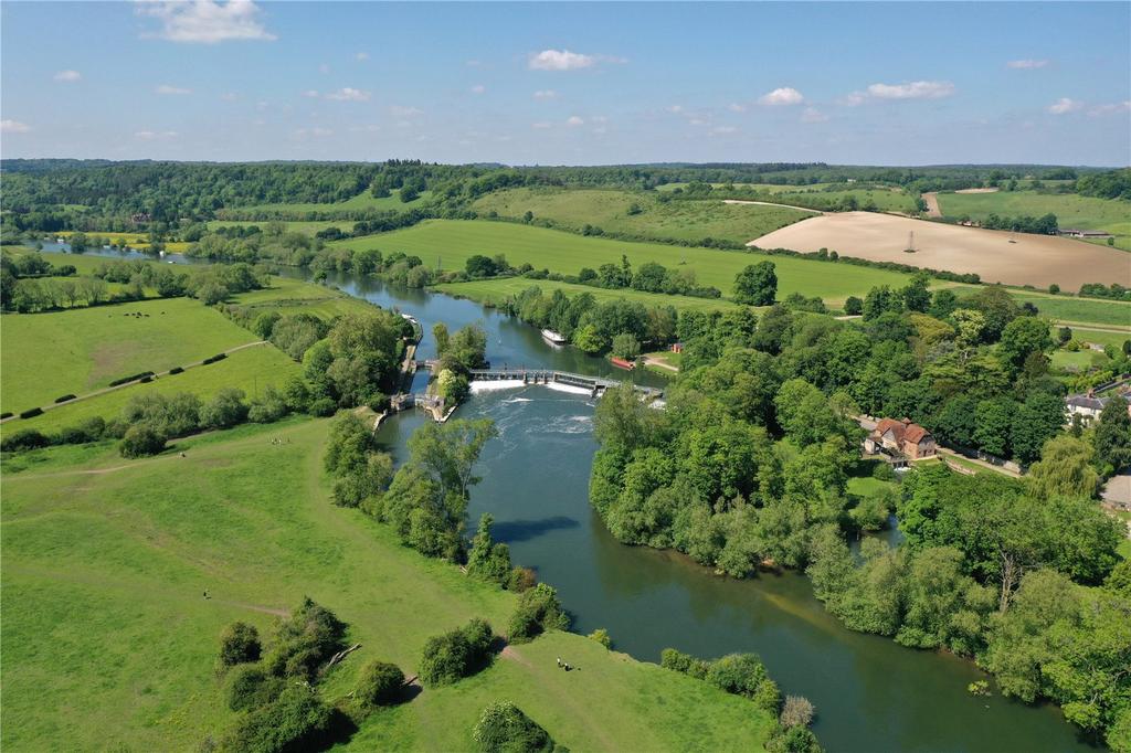 Purley On Thames