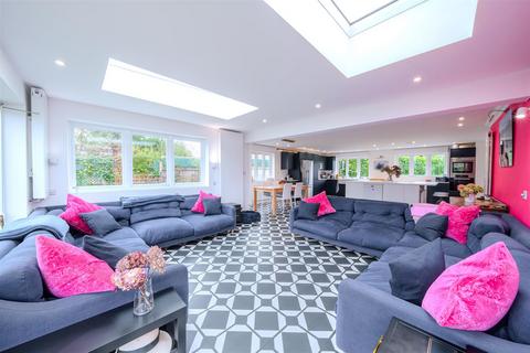 4 bedroom house for sale, Jubilee Drive, Failand, Bristol, BS8