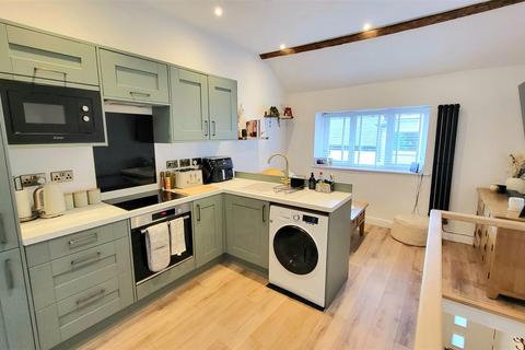 1 bedroom house for sale, 26 High Street, Talsarnau