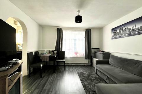 9 Sopwith Avenue, Chessington, KT9 1QE