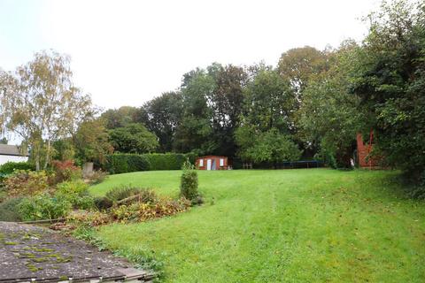 4 bedroom detached bungalow to rent, Arnhill Road, Gretton NN17