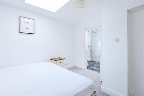 2 bedroom flat to rent, Eaton Place, Brighton, East Sussex, BN2