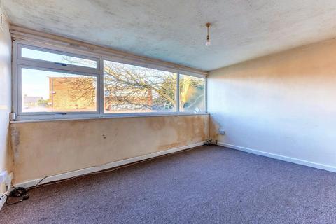 16 Comrie Close, Coventry, CV2 3BL