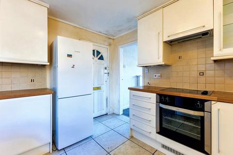 16 Comrie Close, Coventry, CV2 3BL