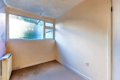 16 Comrie Close, Coventry, CV2 3BL