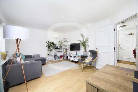 2 bedroom apartment for sale, Hunter Lodge, Admiral Walk, Maida Vale W9