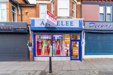 Shop to rent, East Park Road, Leicester LE5