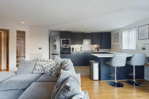 302 Ellerman Road, Liverpool, L3 4FH